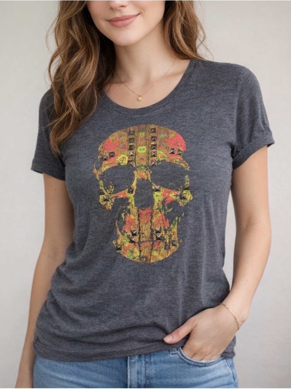 Haute Hippie Gray Tee with Colorful Skull Design Size Small